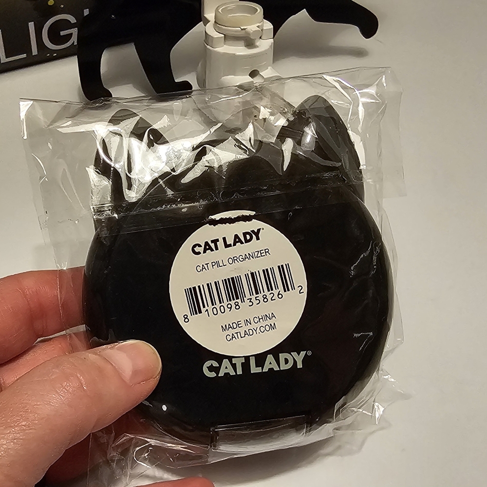 Black Cat Bundle! - Picture 4 of 5